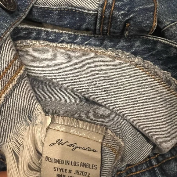 Distressed Denim Jacket - Picture 5 of 5